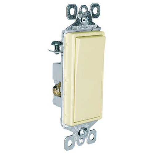 Pass & Seymour 15A 3-Way Rocker Wall Switch, Ivory 15A