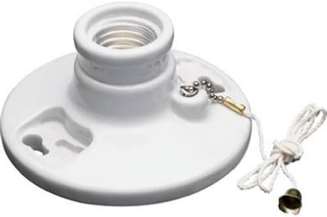 Pass & Seymour 250V Pullchain Lampholder, White Porcelain