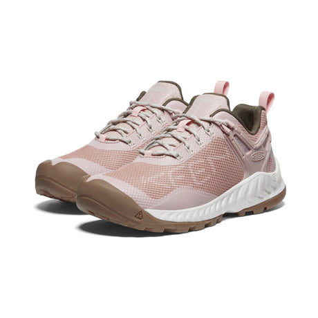 Keen Women's NXIS EVO Waterproof Shoe FAWN/PEACH_WHIP /  / M