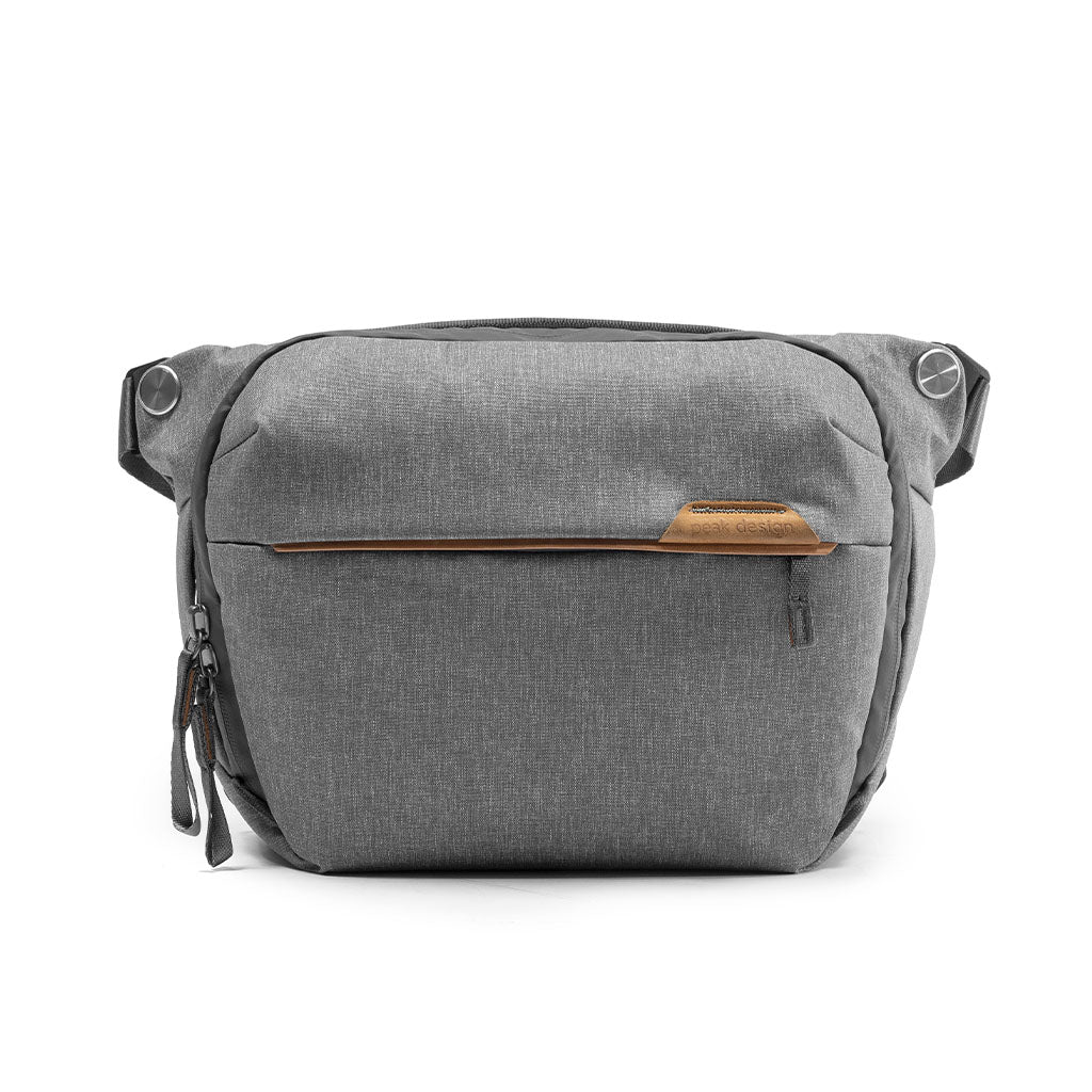 PEAK DESIGN EVERYDAY SLING 6L V2 CAMERA BAG ASH